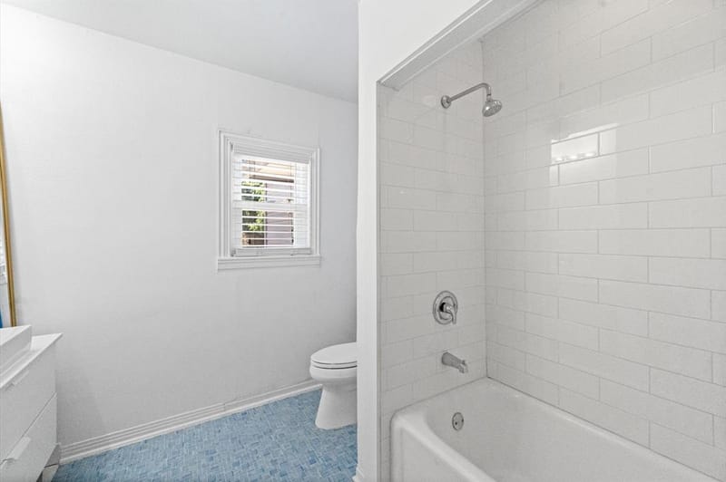 6050 Penrose Avenue, Dallas TX 75206 - Photo 21