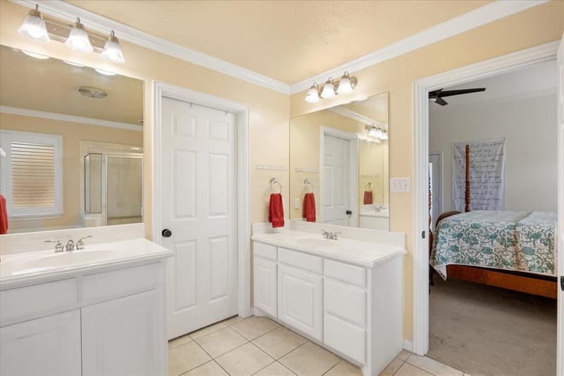 313 Casas Del Norte Street, Granbury TX 76049 - Photo 23