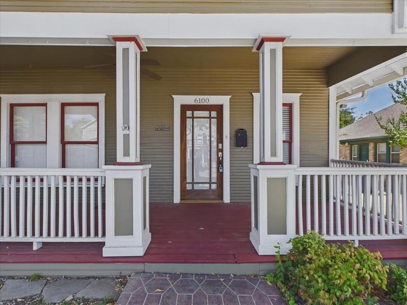 6100 Victor Street, Dallas TX 75214 - Photo 2