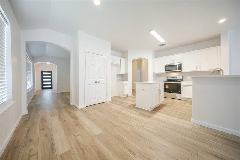 1713 Heron Drive, Aubrey TX 76227 - Photo 10