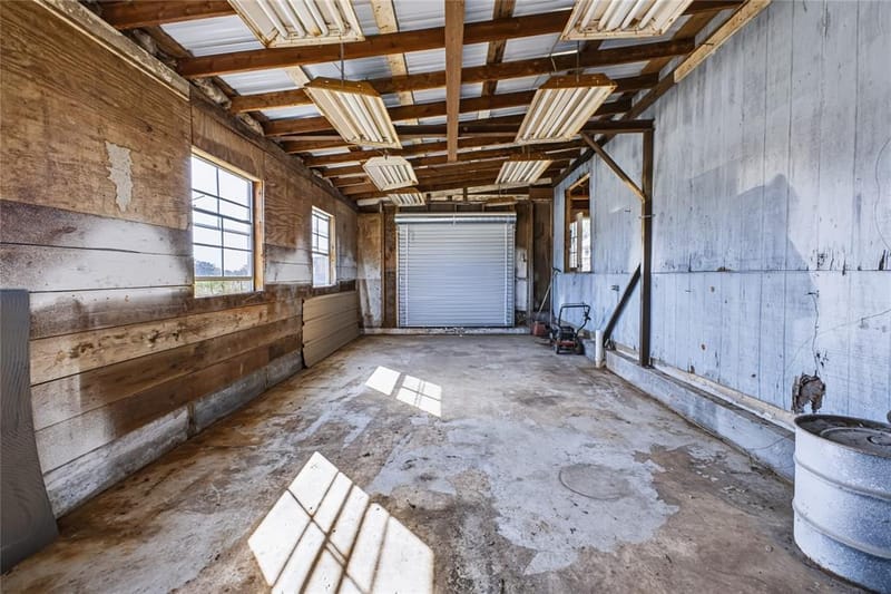 4247 E Highway 67, Rainbow TX 76077 - Photo 33