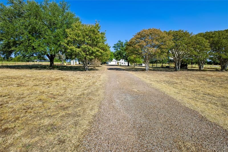 4247 E Highway 67, Rainbow TX 76077 - Photo 40