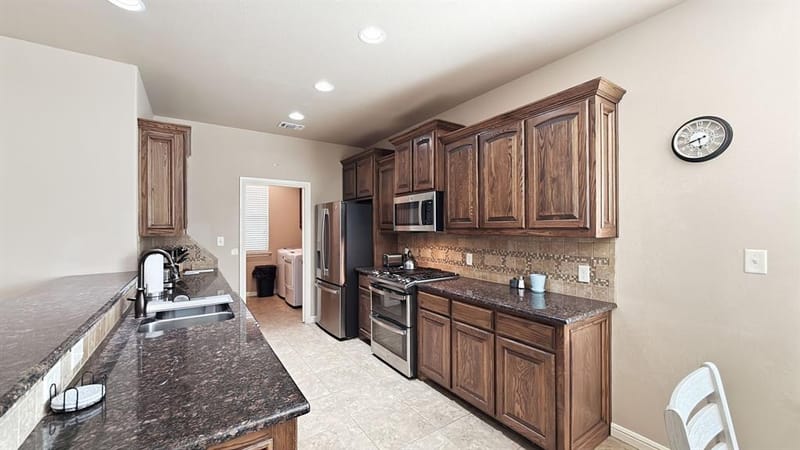 1306 Lauren Lane, Granbury TX 76048 - Photo 7