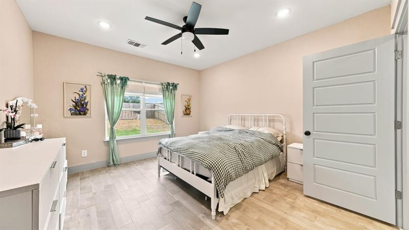 2306 Pedernales Court, Granbury TX 76048 - Photo 21