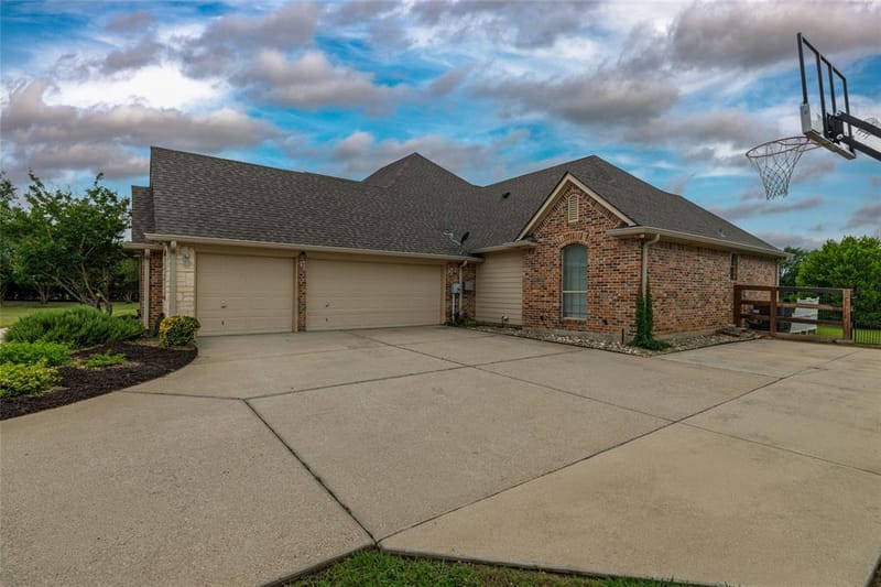2304 Chipping Campden Road, Denton TX 76226 - Photo 35