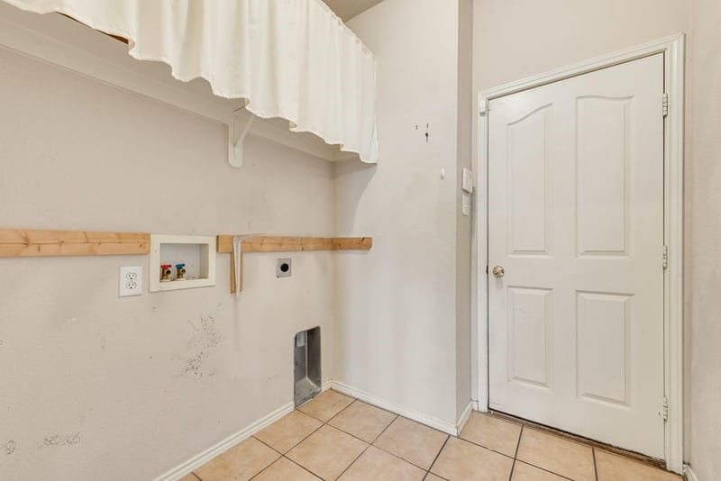 1008 Fort Apache Drive, Fort Worth TX 76052 - Photo 17