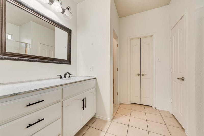 1008 Fort Apache Drive, Fort Worth TX 76052 - Photo 15