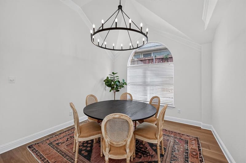 10328 Offshore Drive, Irving TX 75063 - Photo 6