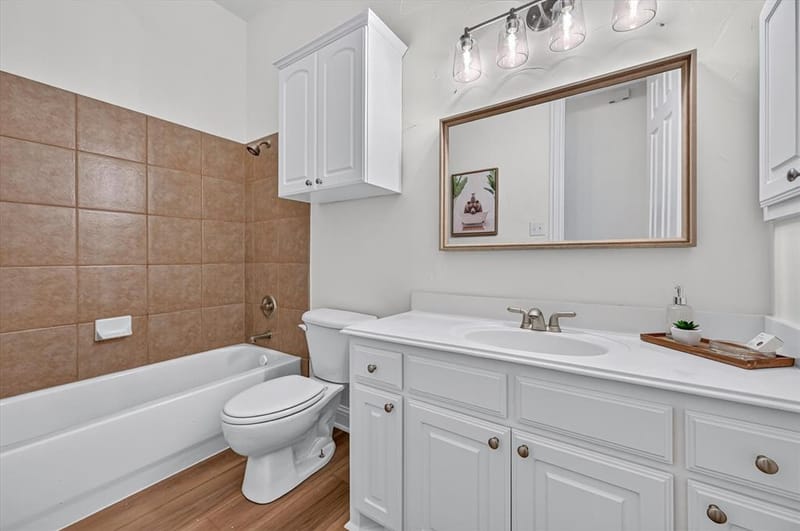 10328 Offshore Drive, Irving TX 75063 - Photo 28