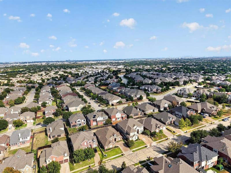 10328 Offshore Drive, Irving TX 75063 - Photo 35