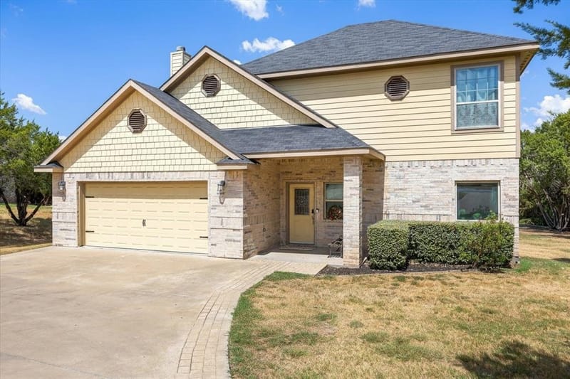 1004 W Apache Trail, Granbury TX 76048 - Photo 37