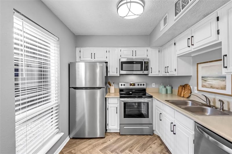 1700 Baird Farm Circle # 1103, Arlington TX 76006 - Photo 5