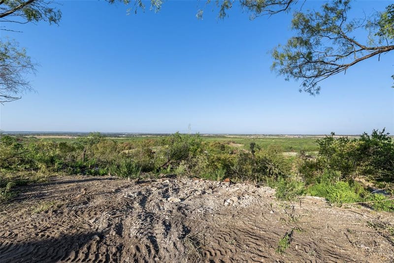 4079 Olvido Road, Waxahachie TX 75167 - Photo 11