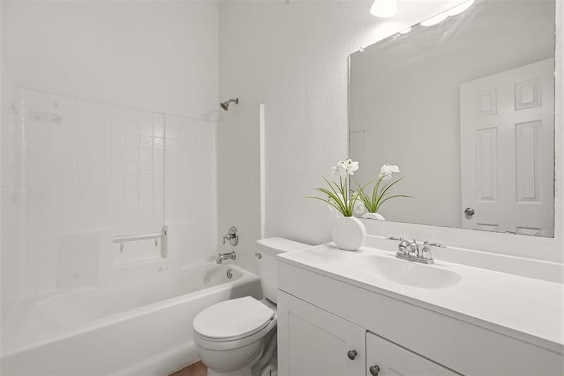 13905 Walnut Canyon Court, Fort Worth TX 76262 - Photo 12