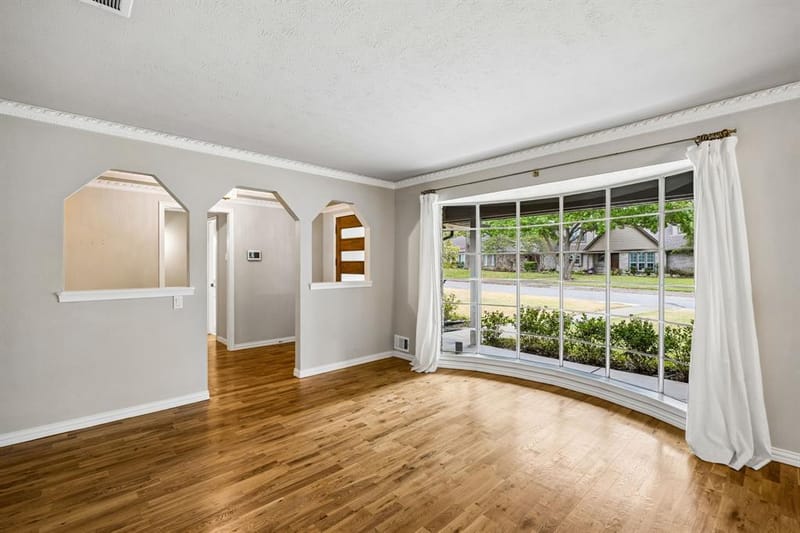 9223 Seagrove Drive, Dallas TX 75243 - Photo 12