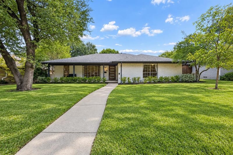 9223 Seagrove Drive, Dallas TX 75243