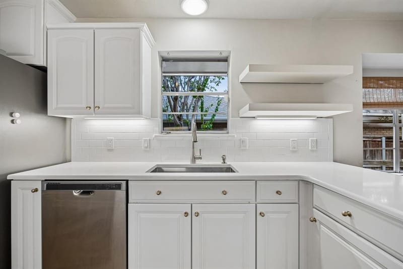 9223 Seagrove Drive, Dallas TX 75243 - Photo 8