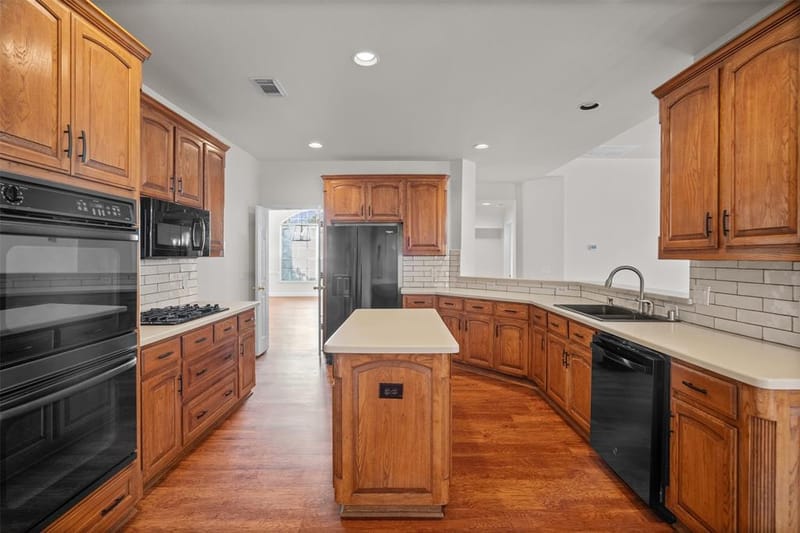 4405 Ridgecove Drive, Rowlett TX 75088 - Photo 9