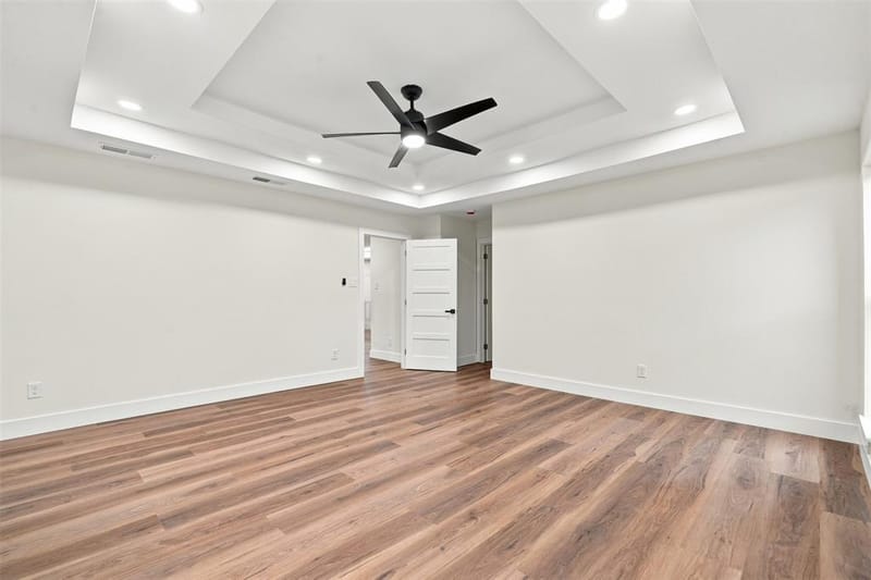 305 Bellmeade Drive, Garland TX 75040 - Photo 17