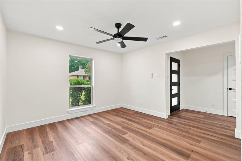 305 Bellmeade Drive, Garland TX 75040 - Photo 14