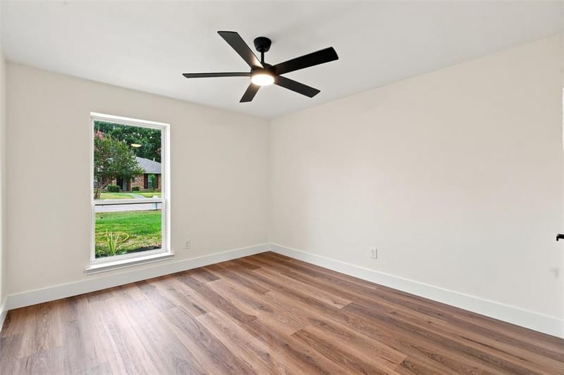 305 Bellmeade Drive, Garland TX 75040 - Photo 19