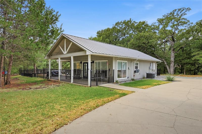 10 Holland Street, Pottsboro TX 75076 - Photo 6