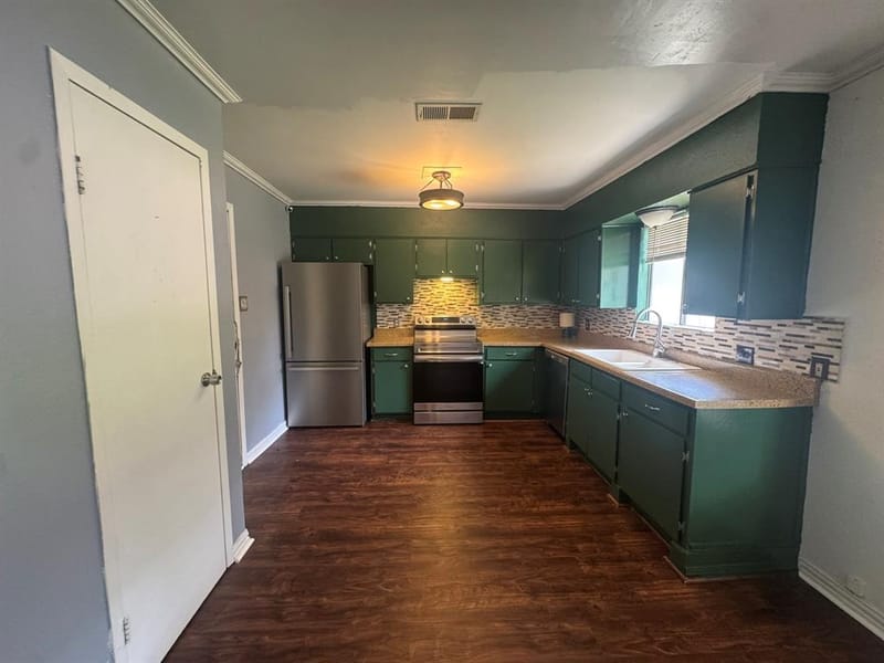 812 Reveille Road, Fort Worth TX 76108 - Photo 3