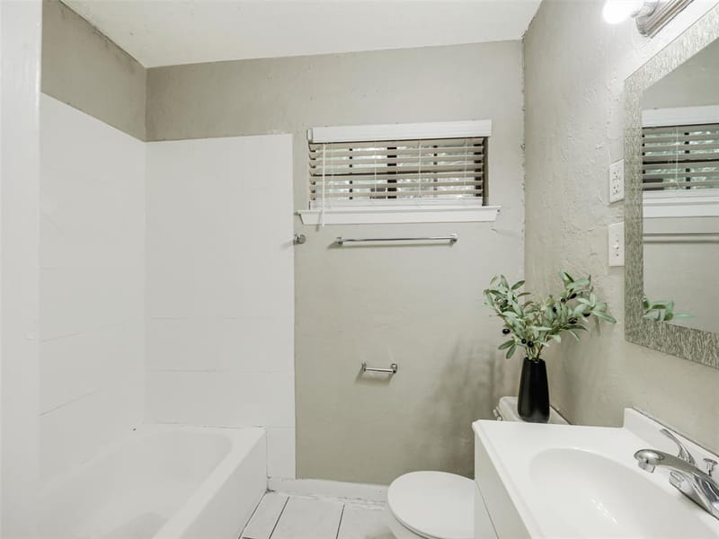 10747 SandAlwood Drive, Dallas TX 75228 - Photo 10