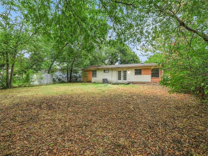 10747 SandAlwood Drive, Dallas TX 75228 - Photo 20