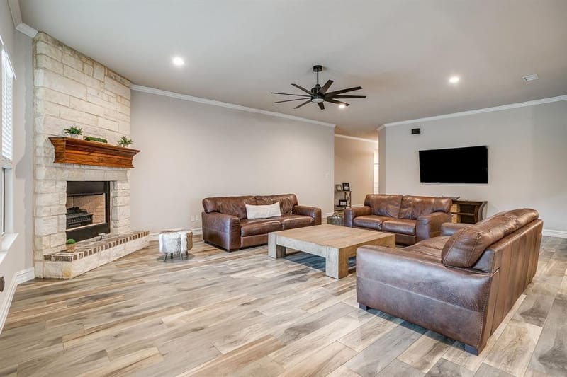 3005 Nob Hill Drive, Burleson TX 76028 - Photo 7