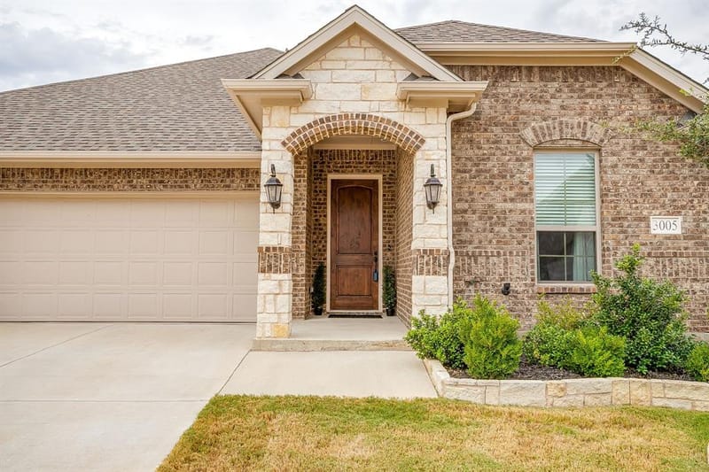 3005 Nob Hill Drive, Burleson TX 76028 - Photo 3