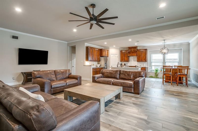 3005 Nob Hill Drive, Burleson TX 76028 - Photo 9