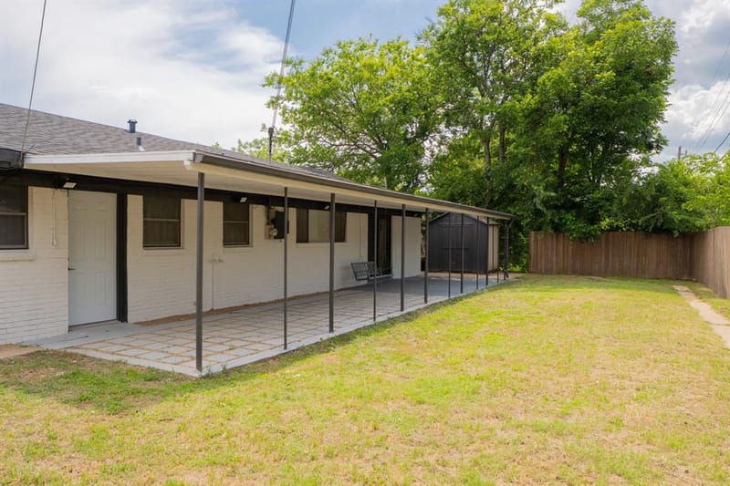 228 Hallbrook Drive, Fort Worth TX 76134 - Photo 26