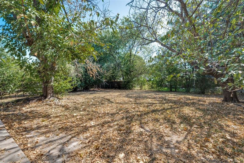 329 Deer Creek Road, Everman TX 76140 - Photo 25