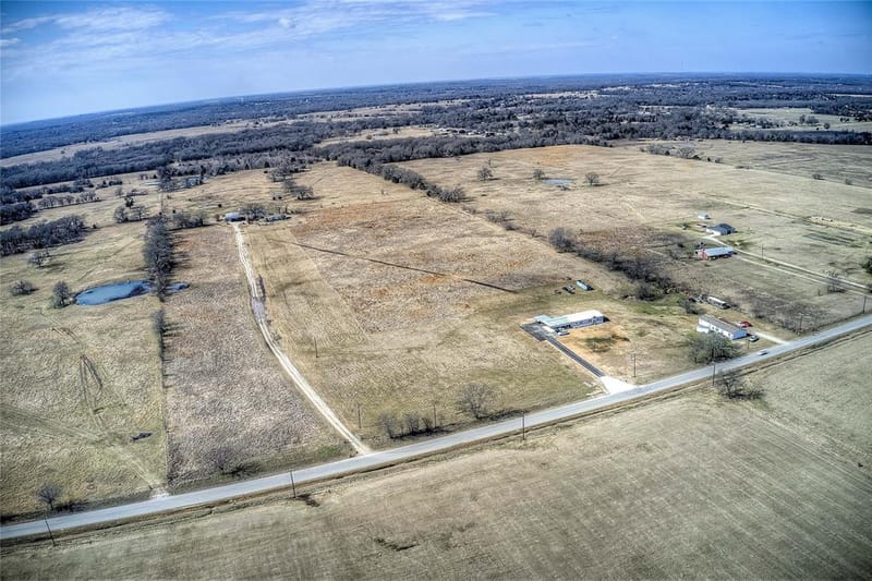 5355 County Road 120, Wills Point TX 75169