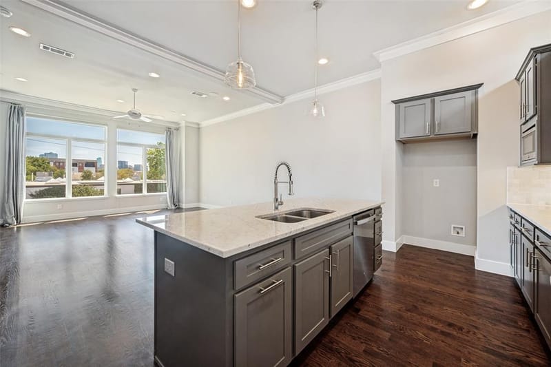 212 Foch Street, Fort Worth TX 76107 - Photo 9