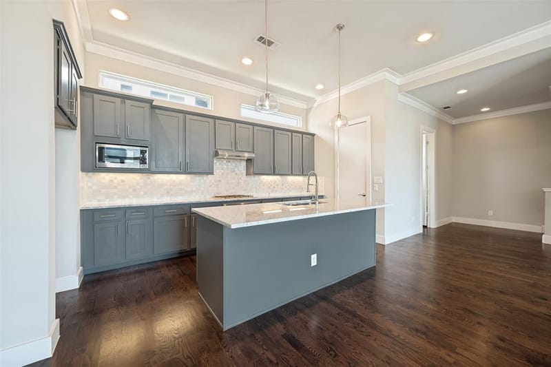 212 Foch Street, Fort Worth TX 76107 - Photo 8