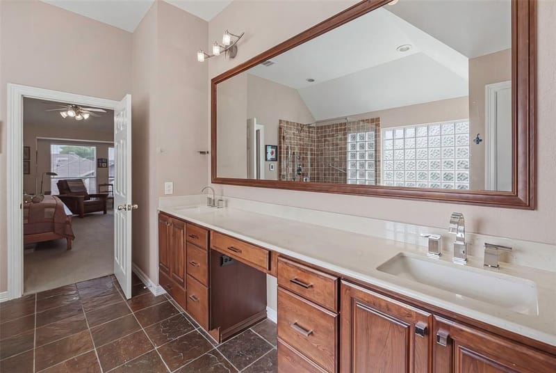 4811 Lafayette Avenue, Fort Worth TX 76107 - Photo 32
