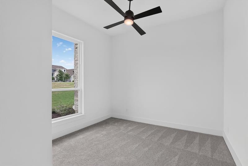 471 Red Bird Drive, Springtown TX 76082 - Photo 23