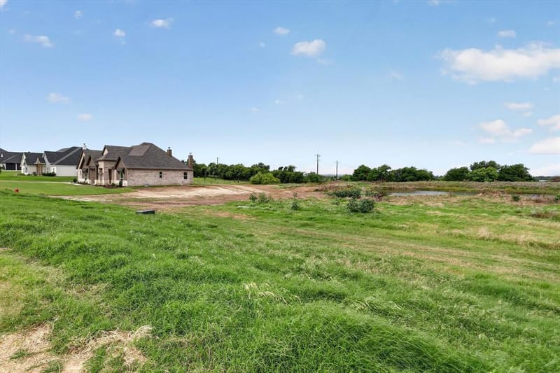 471 Red Bird Drive, Springtown TX 76082 - Photo 31