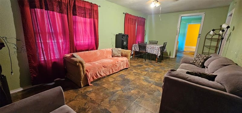 812 N Waldrip Street, Grand Saline TX 75140 - Photo 7