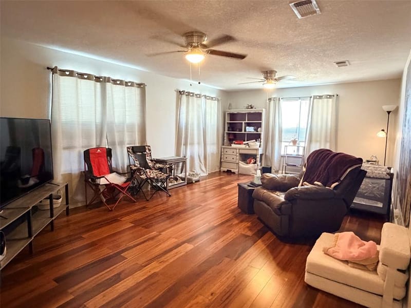 1410 Marie Street, Comanche TX 76442 - Photo 6