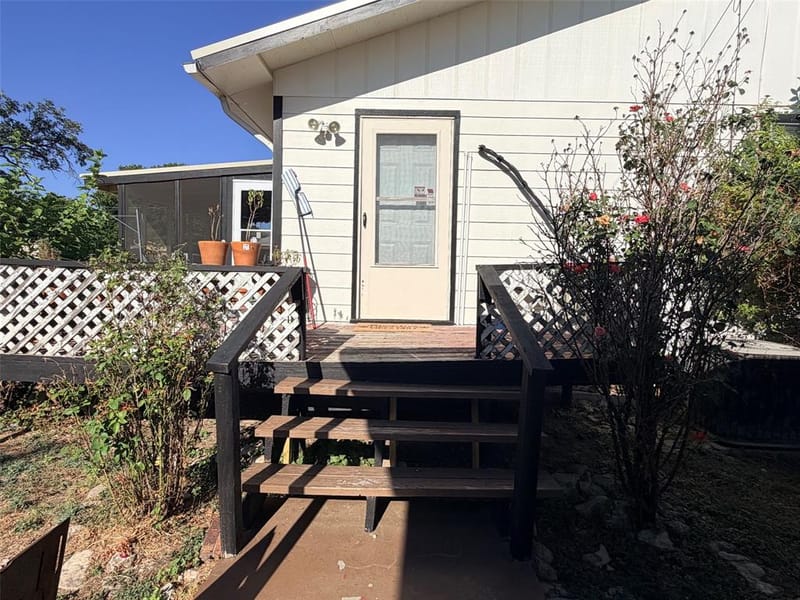 1410 Marie Street, Comanche TX 76442 - Photo 15