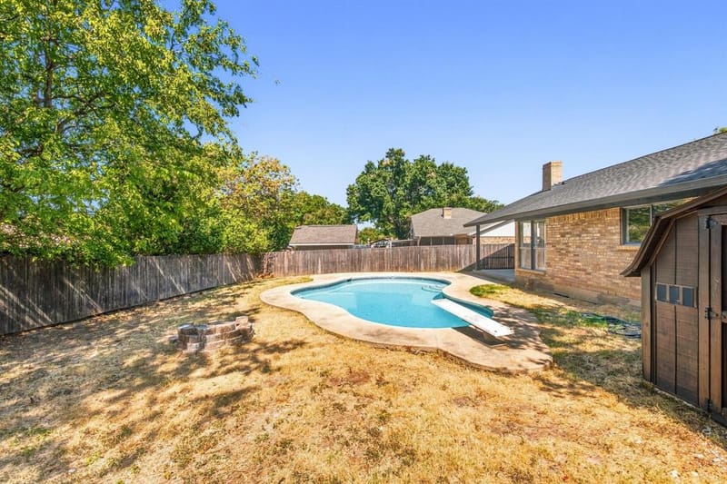 1912 Longmeadow Drive, Arlington TX 76015 - Photo 38