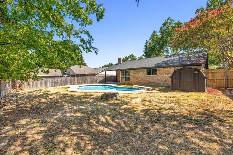 1912 Longmeadow Drive, Arlington TX 76015 - Photo 37
