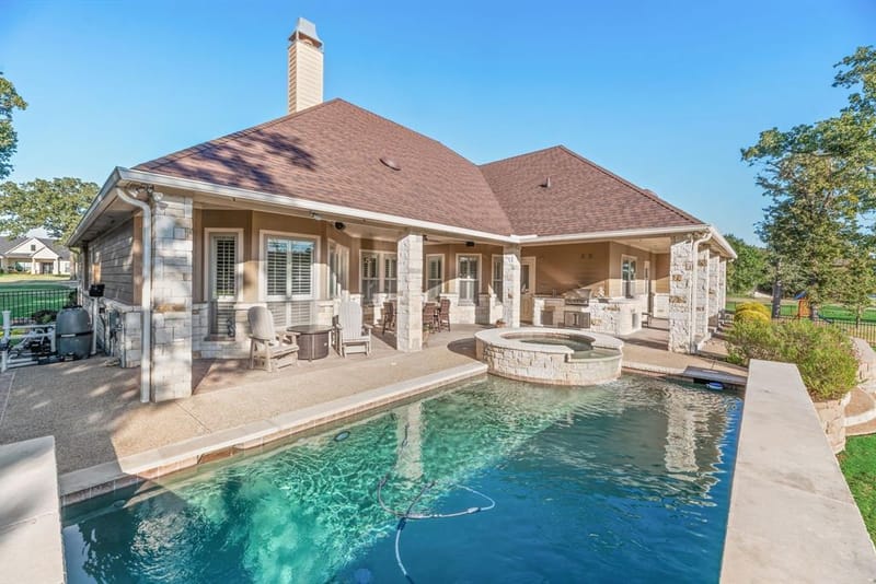 560 Clubhouse Drive, Corsicana TX 75109 - Photo 33