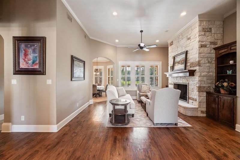 560 Clubhouse Drive, Corsicana TX 75109 - Photo 4