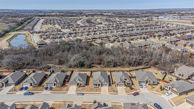 2504 Doe Run, Weatherford TX 76087 - Photo 40