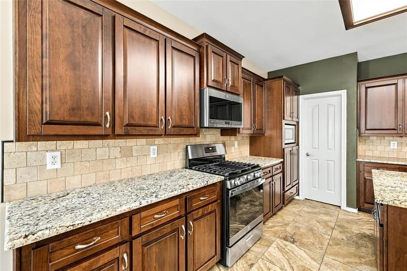 1204 Crestview Drive, Bedford TX 76021 - Photo 13