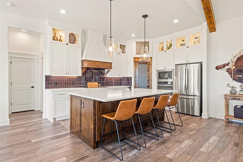 149 Clayton Crossing, Springtown TX 76082 - Photo 7